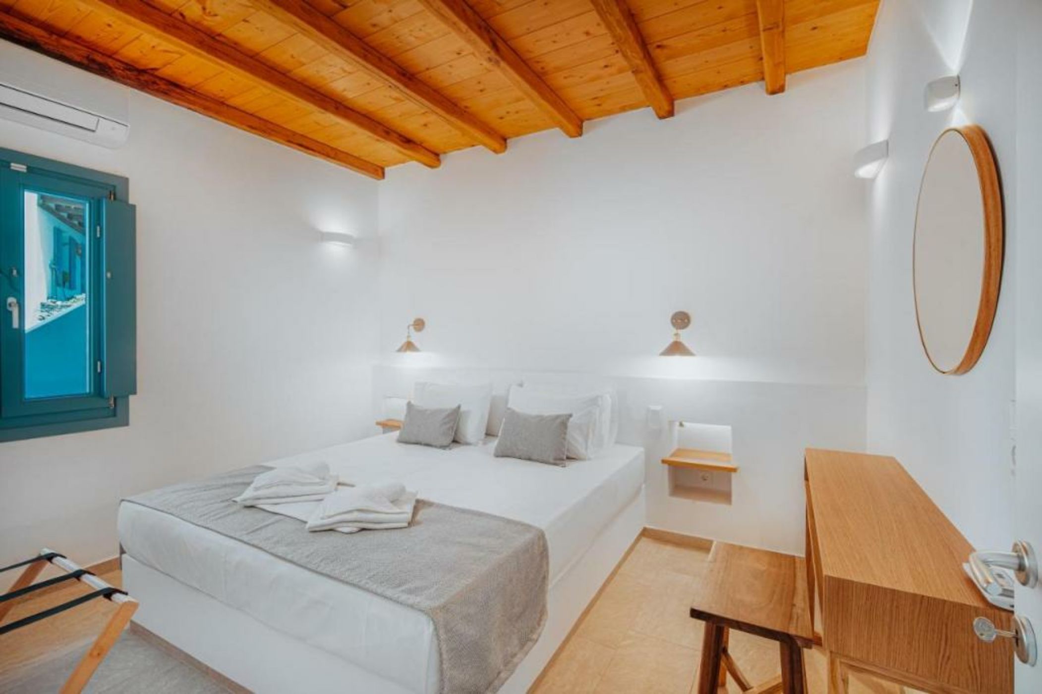 Galazio Suites, Serifos