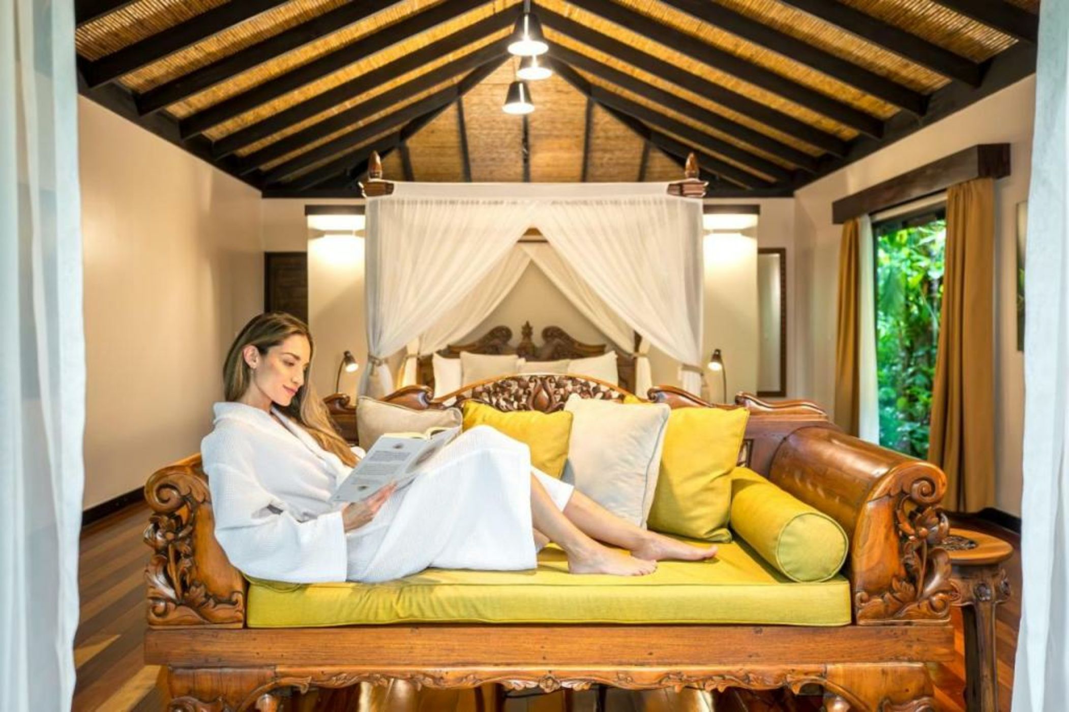 Hideaway Rio Celeste Hotel