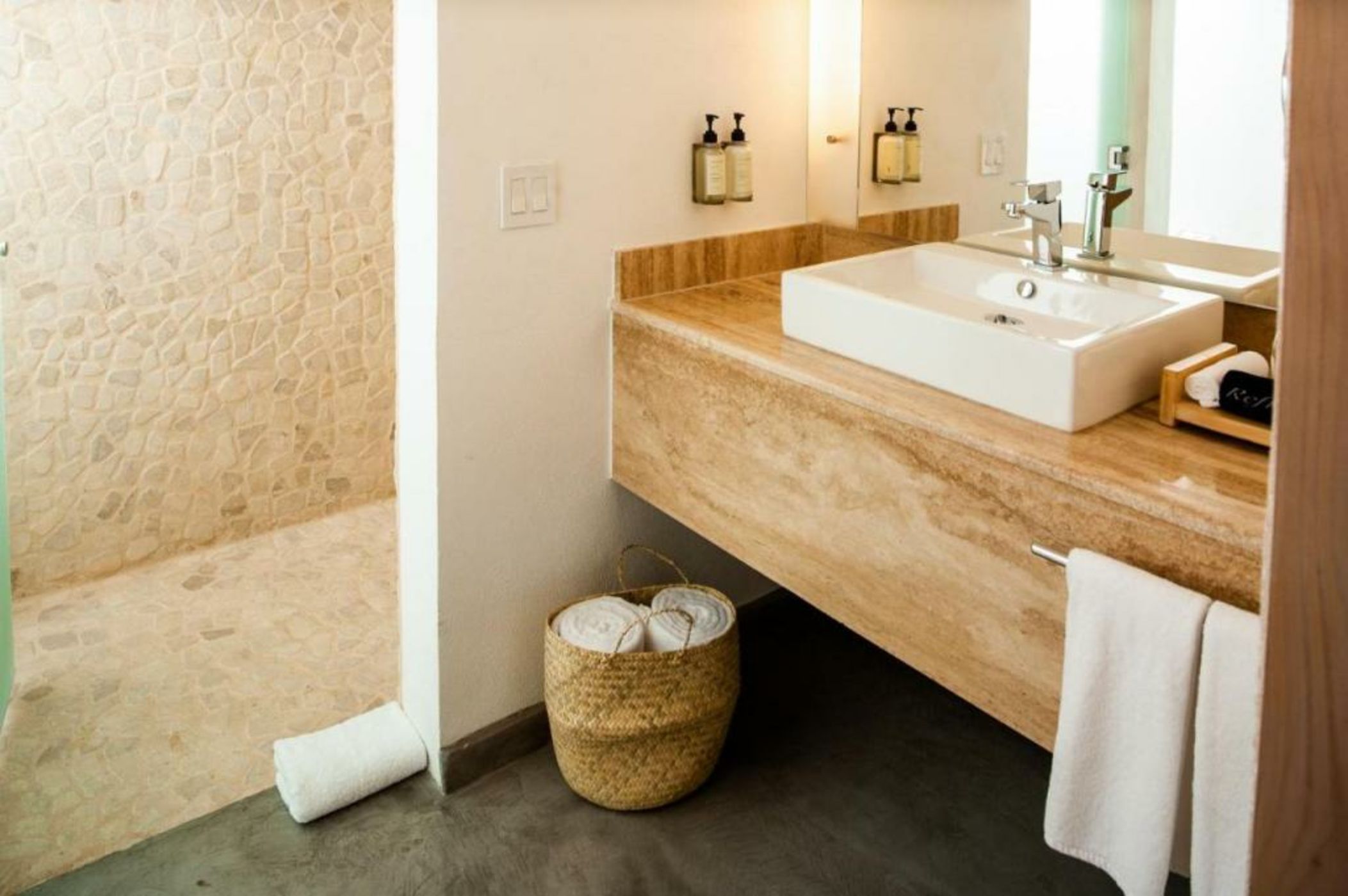 Bahia Hotel & Beach House