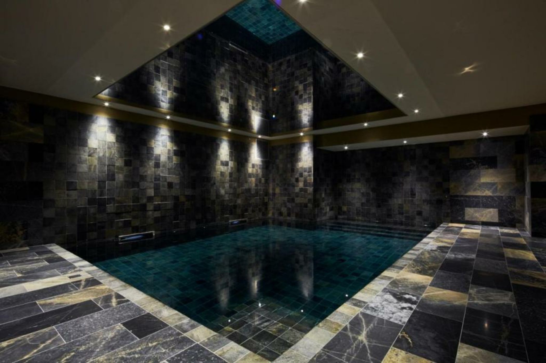 La Licorne Hotel & Spa Troyes MGallery