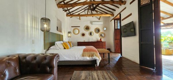 Casa Yahri