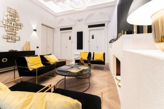 Nero Luxury Suites