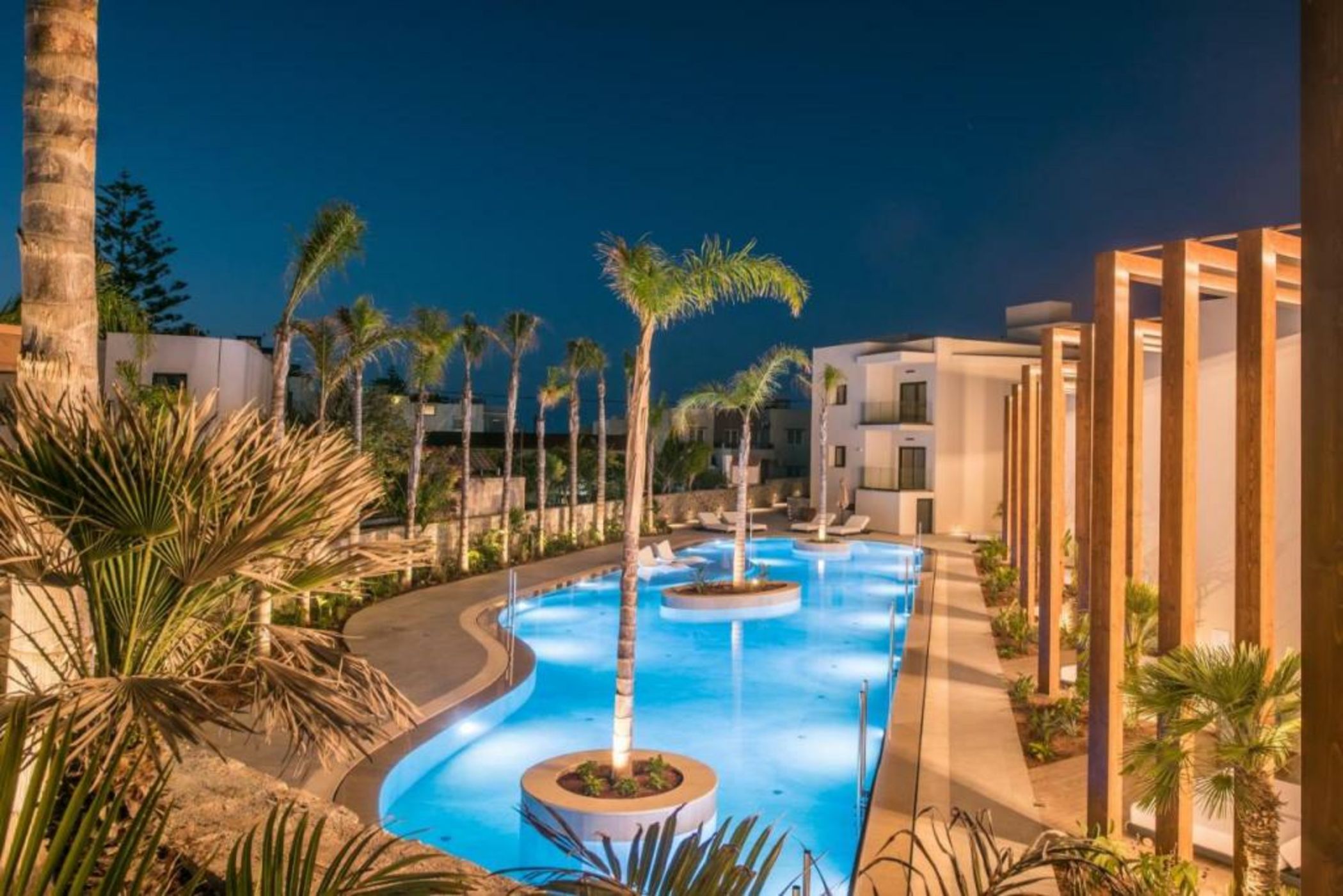 Noble Hotel & Suites - Adults Only