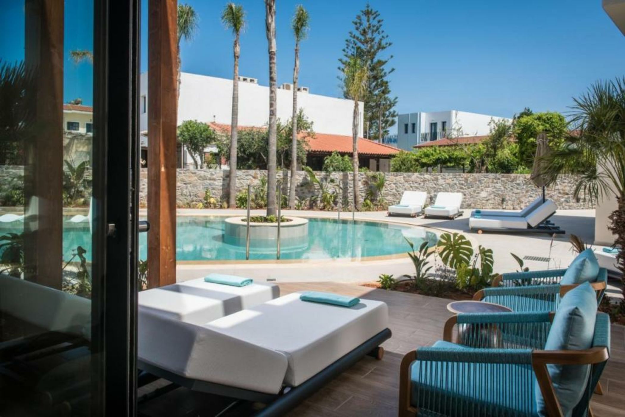 Noble Hotel & Suites - Adults Only