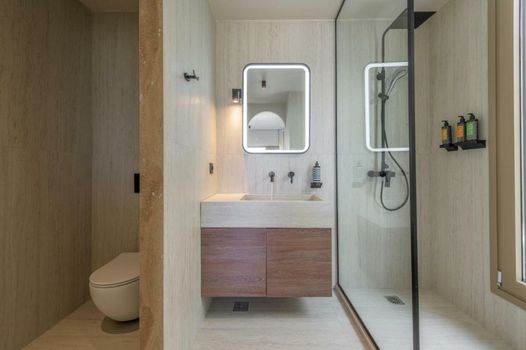 Solus Suites Milos
