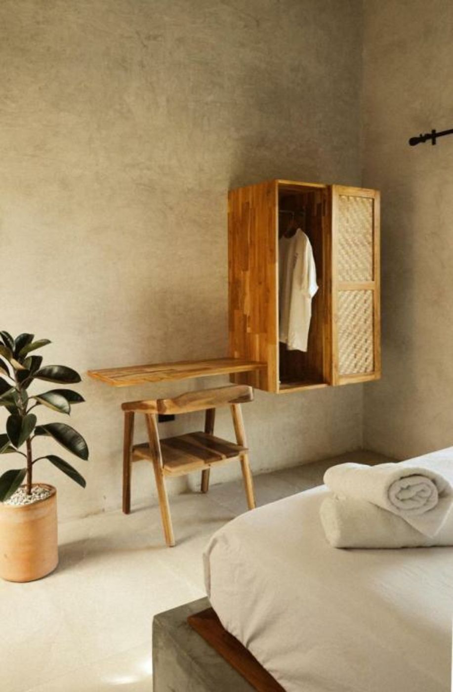 Tukasa - Surfhouse Popoyo