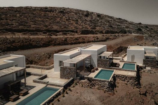Piperi Suites