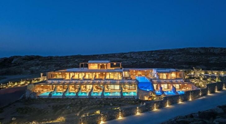 WhiteArt Suites