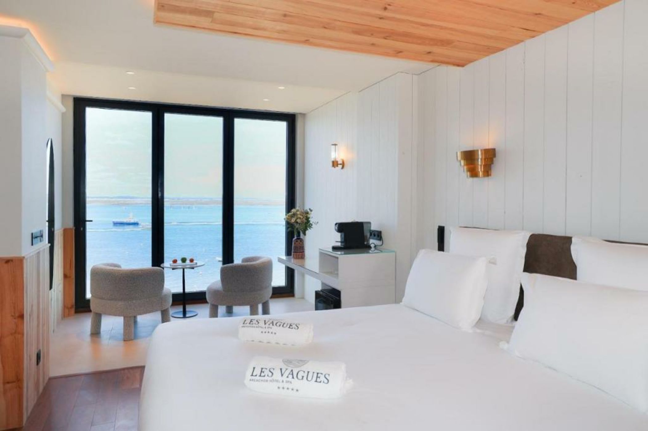 Les Vagues Hotel & Spa