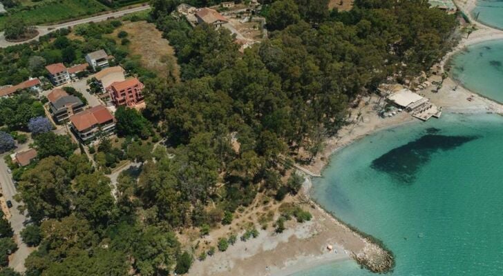 AKTI SEASIDE SUiTES