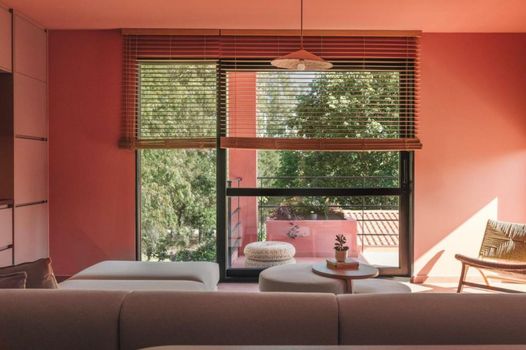 AKTI SEASIDE SUiTES