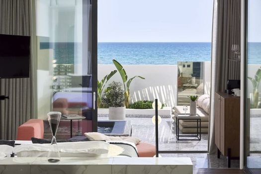 Dyo Suites