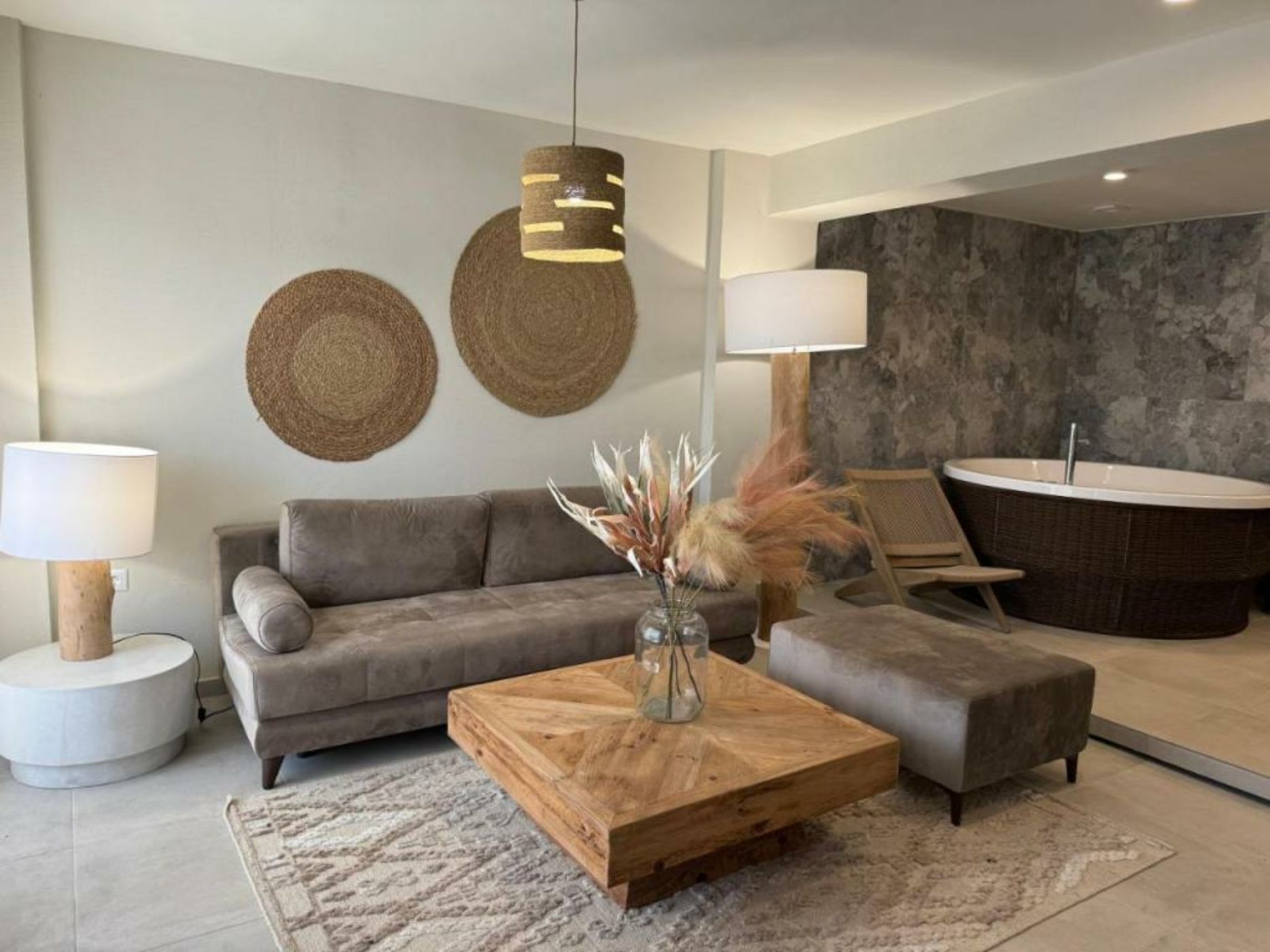 Bios Santorini Vegan - Vegetarian Boutique Hotel