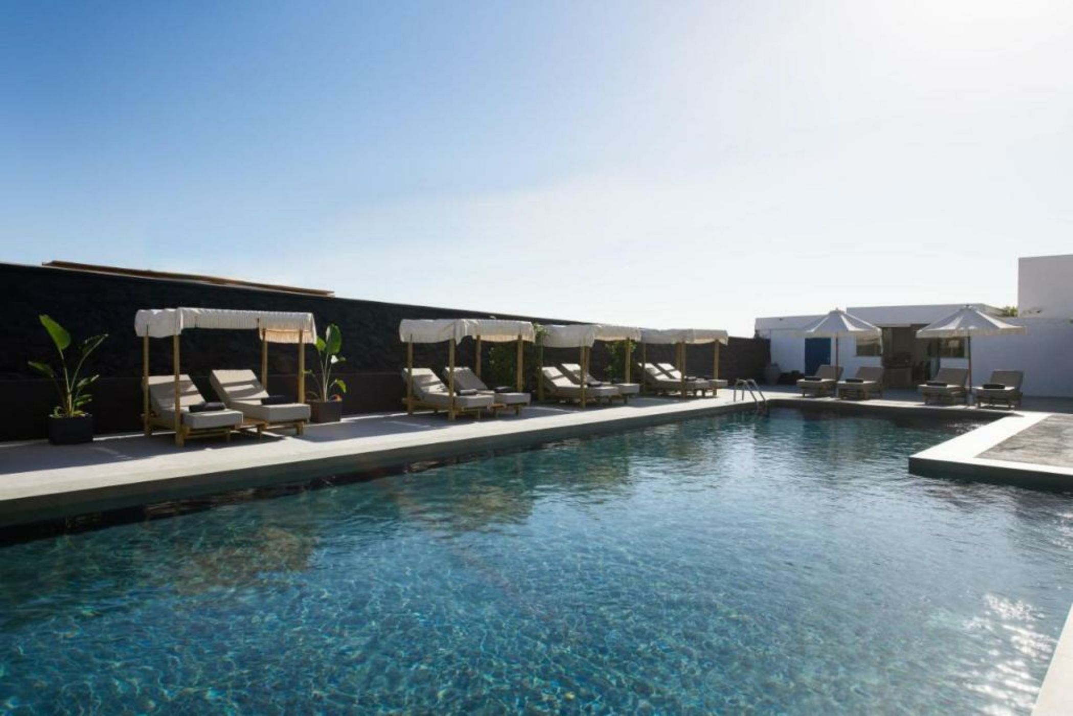 Bios Santorini Vegan - Vegetarian Boutique Hotel