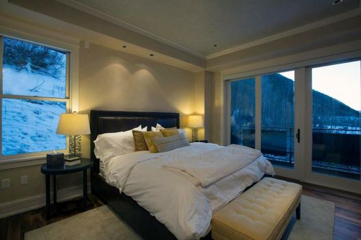 The Auberge Residences at Element 52