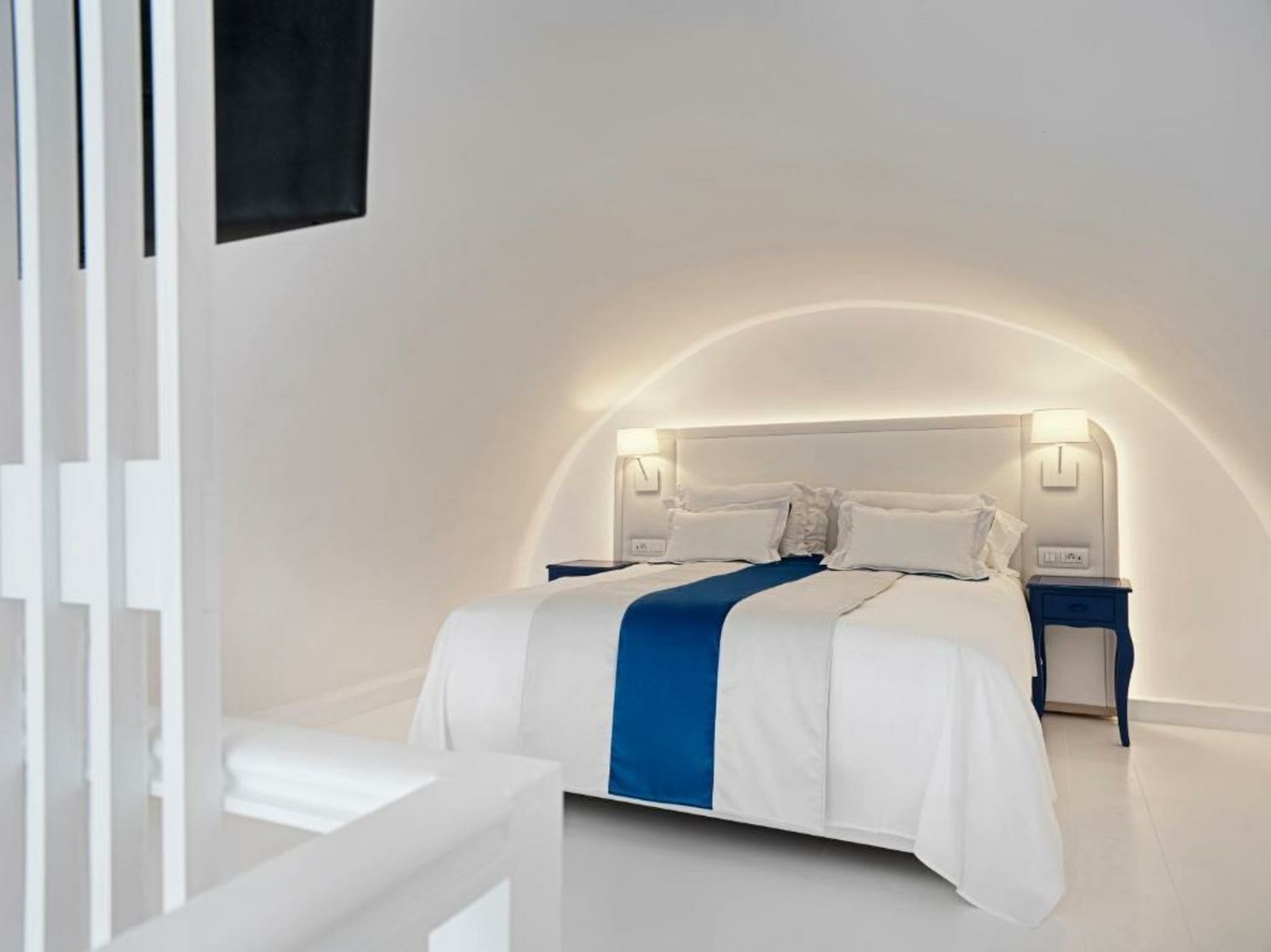 Katikies Santorini - The Leading Hotels Of The World