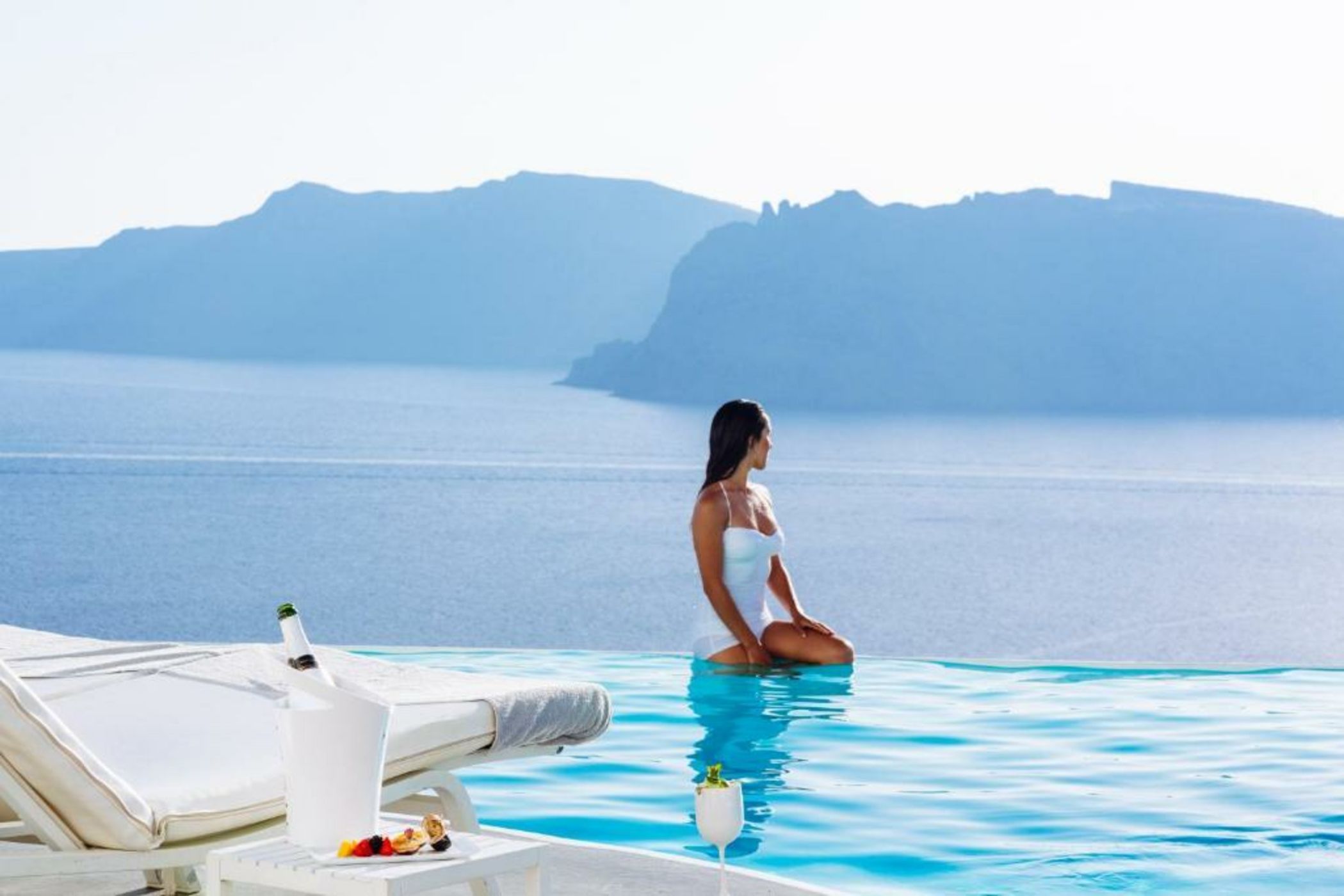 Katikies Santorini - The Leading Hotels Of The World