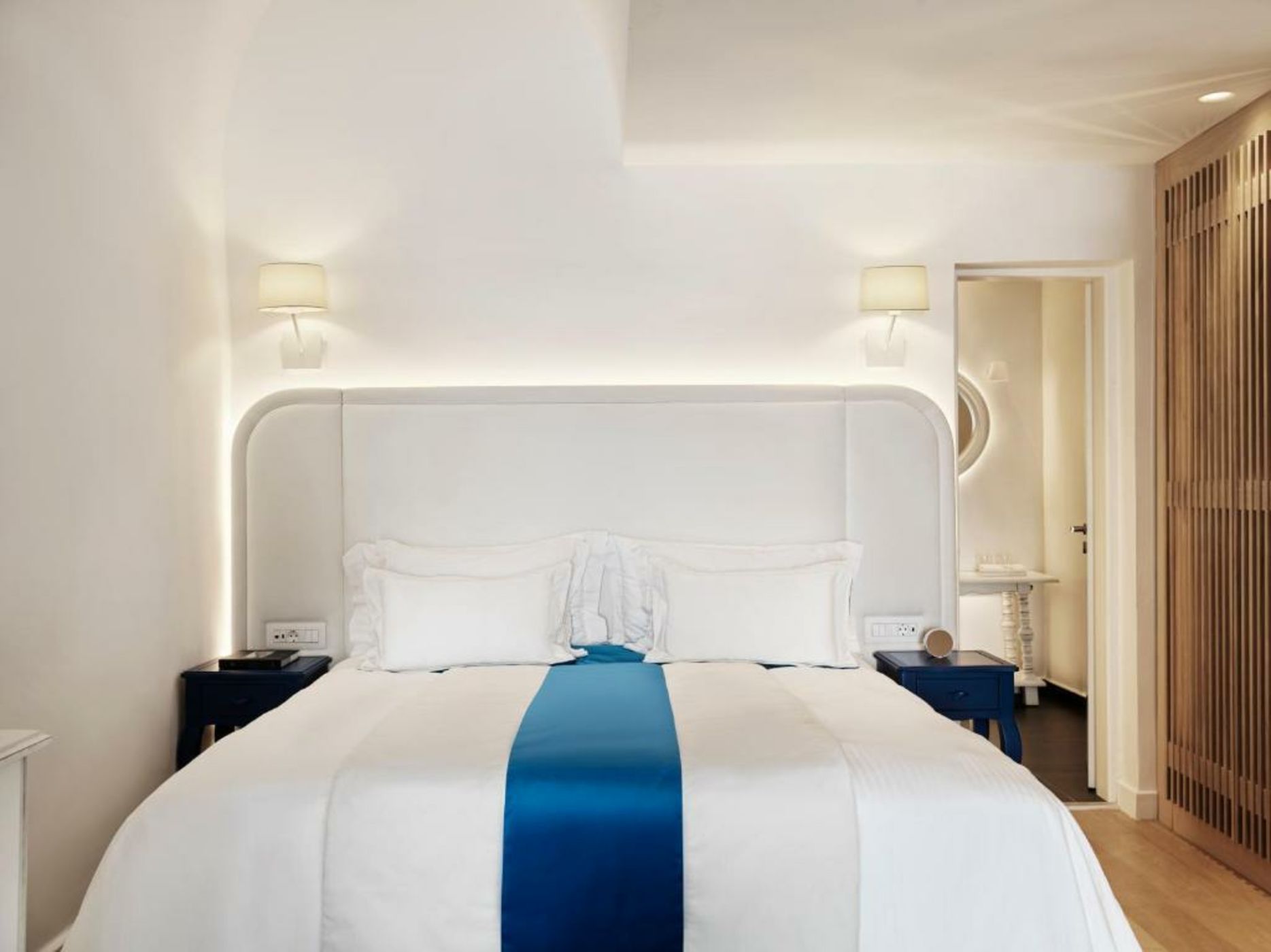 Katikies Santorini - The Leading Hotels Of The World