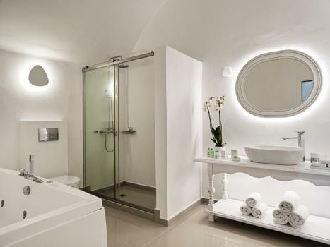 Katikies Santorini - The Leading Hotels Of The World