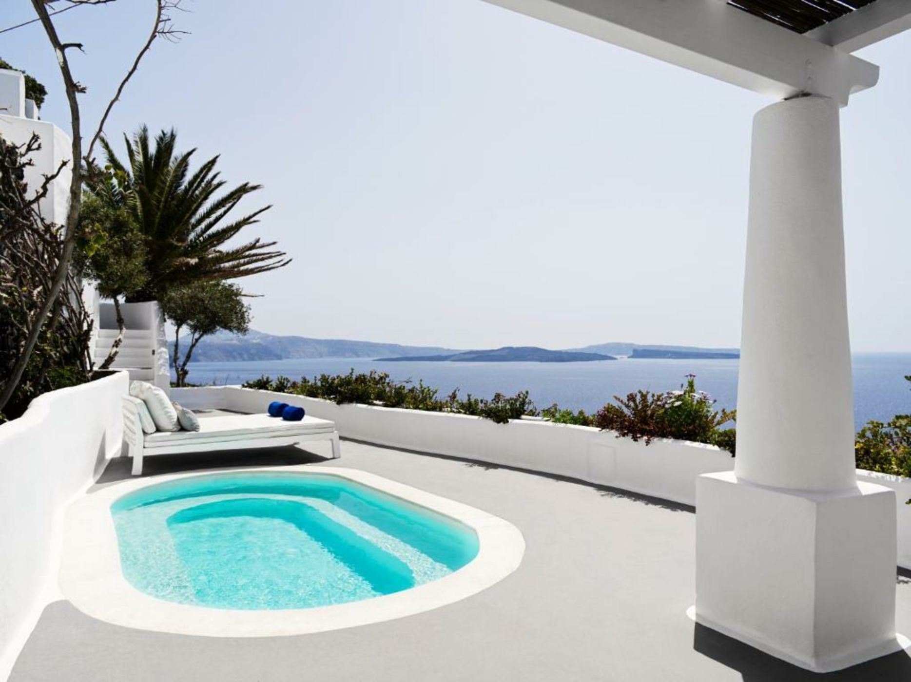 Katikies Santorini - The Leading Hotels Of The World