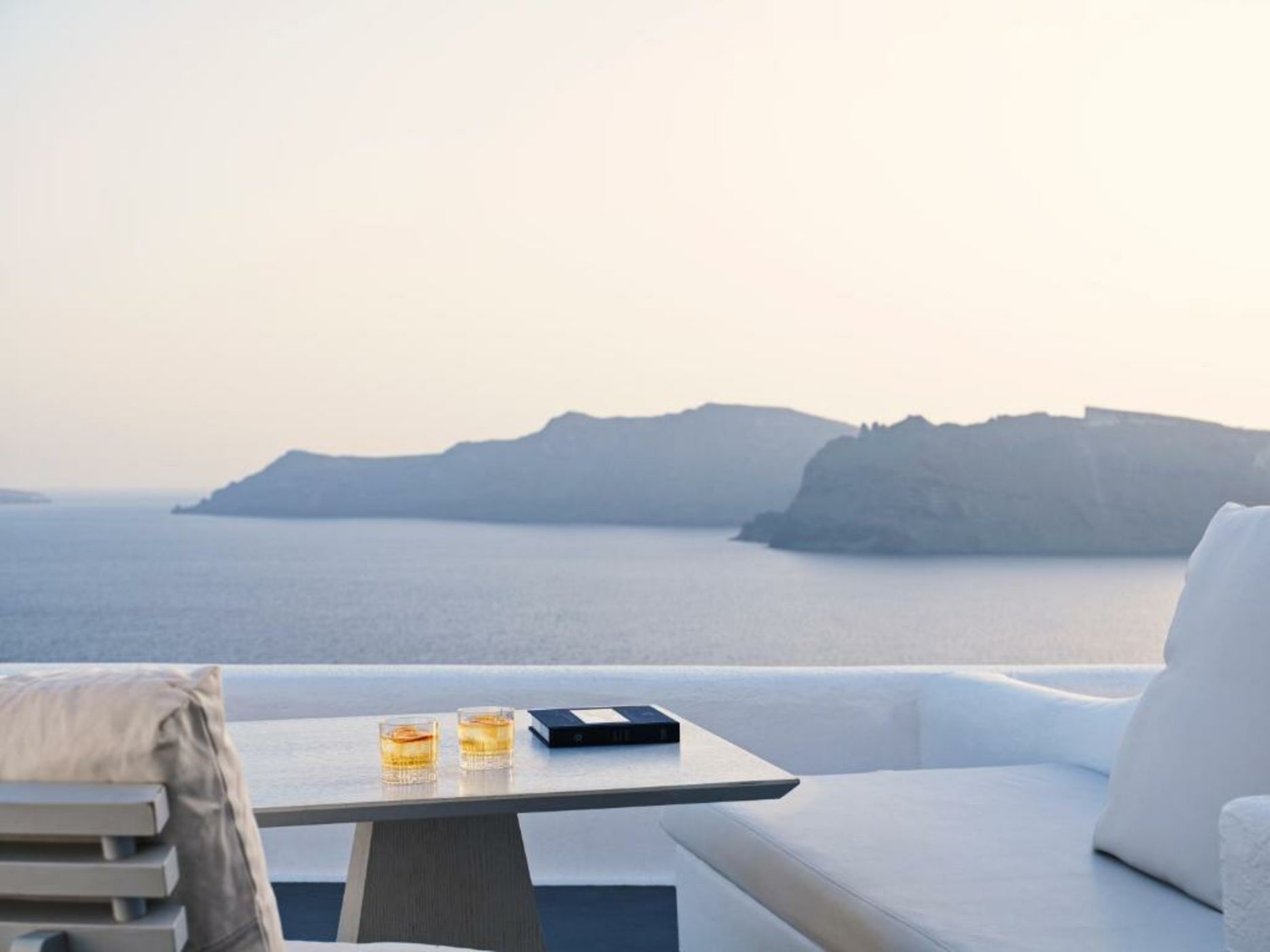 Katikies Santorini - The Leading Hotels Of The World