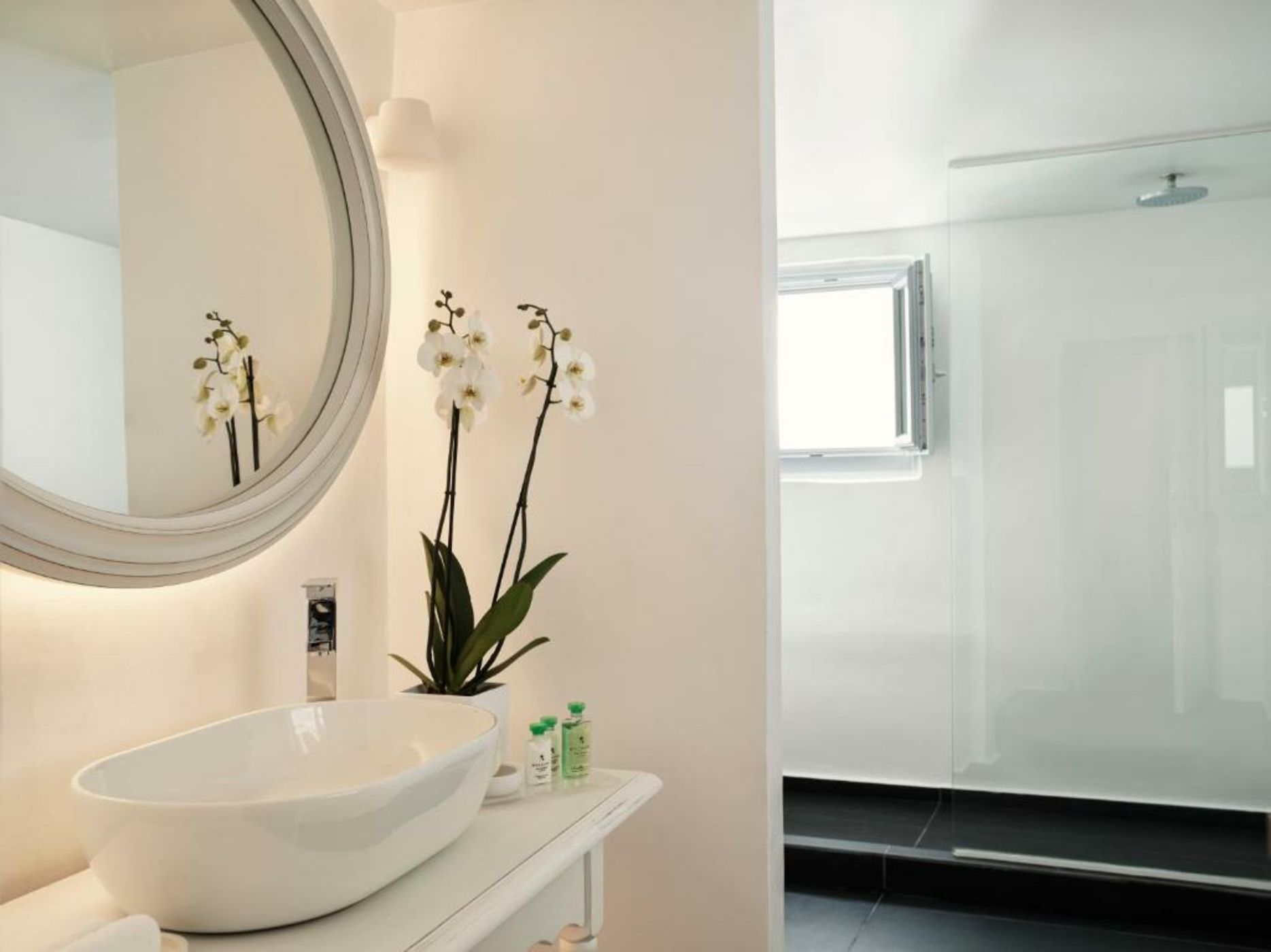 Katikies Santorini - The Leading Hotels Of The World