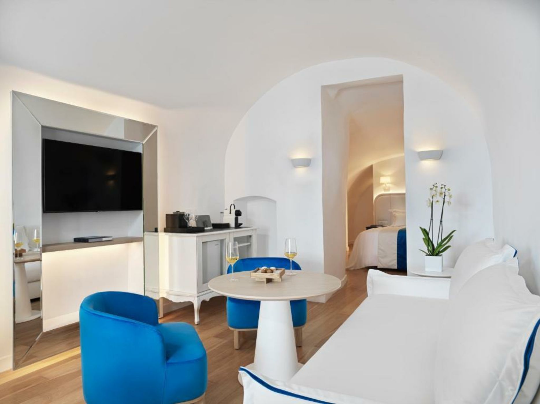 Katikies Santorini - The Leading Hotels Of The World