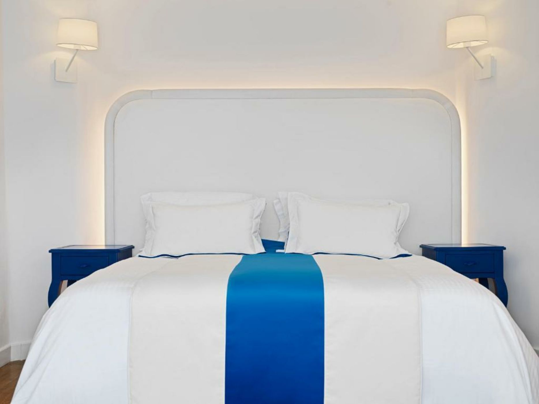 Katikies Santorini - The Leading Hotels Of The World