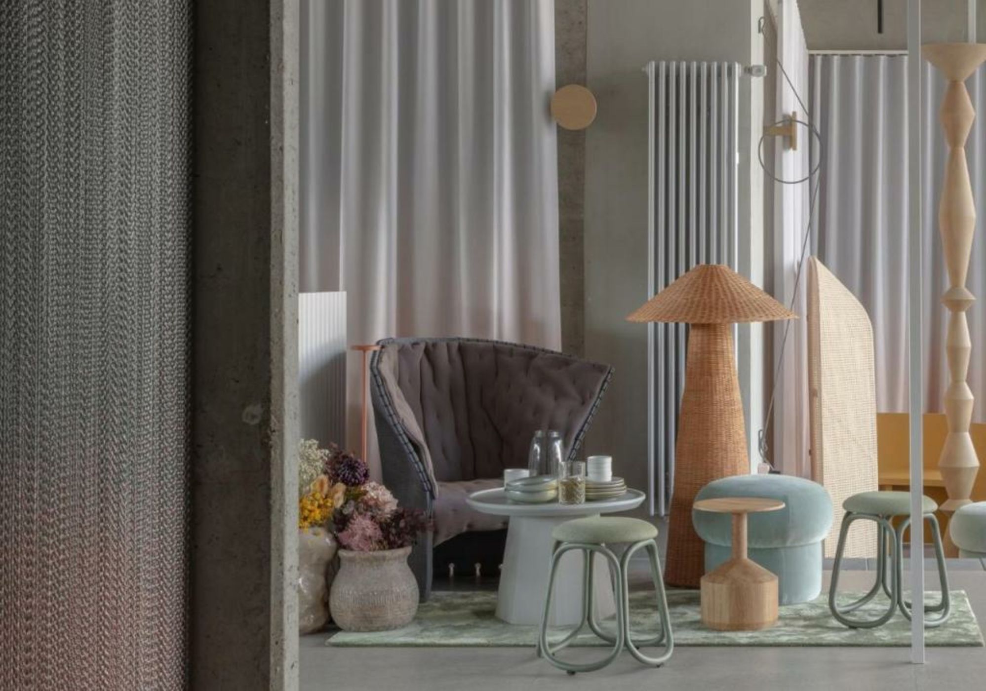 Locke at East Side Gallery