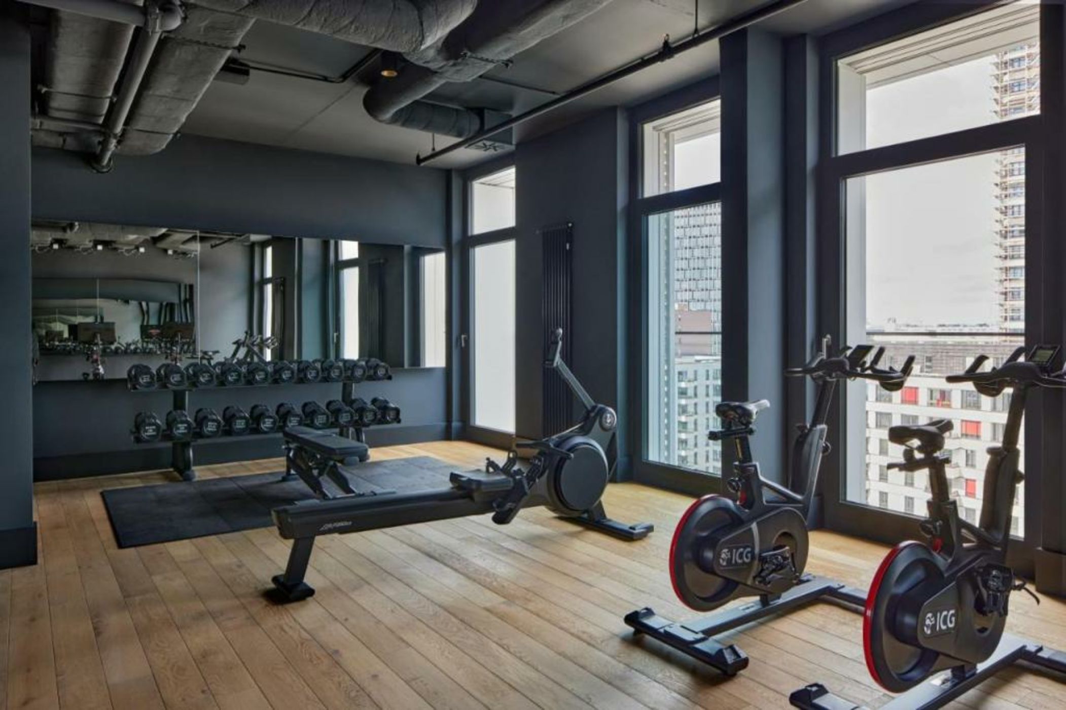 Locke at East Side Gallery