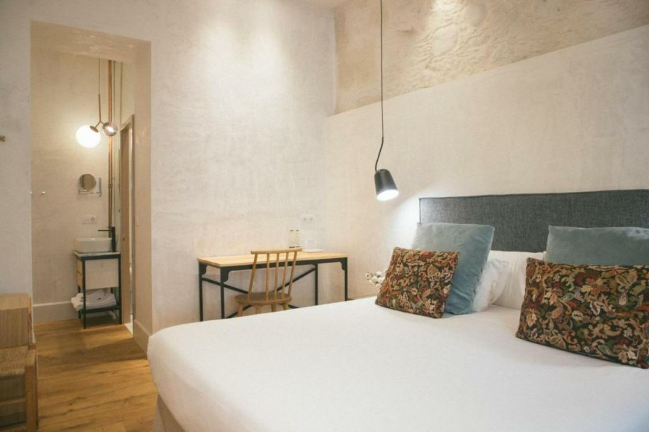 VEINTIUNO Emblematic Hotels - Adults Only