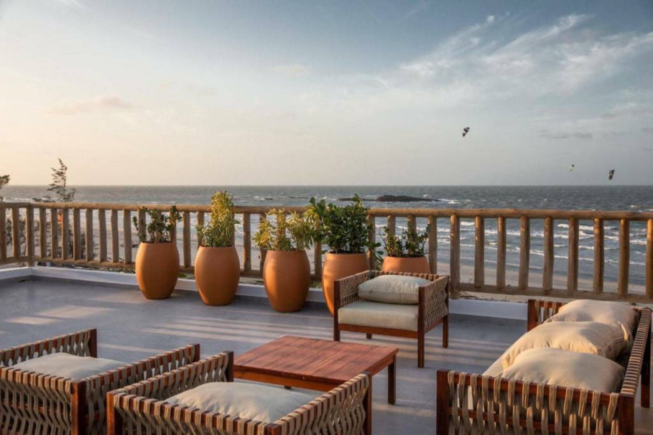 Yemanjá Hotel by Preabeach Experience