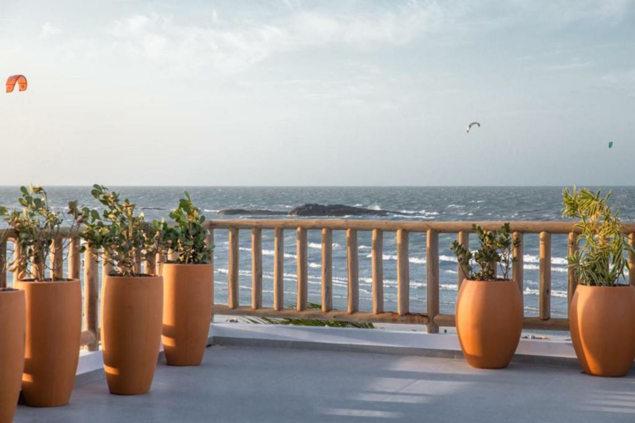 Yemanjá Hotel by Preabeach Experience