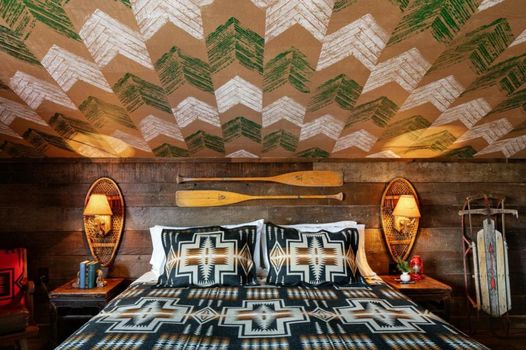 Urban Cowboy Lodge