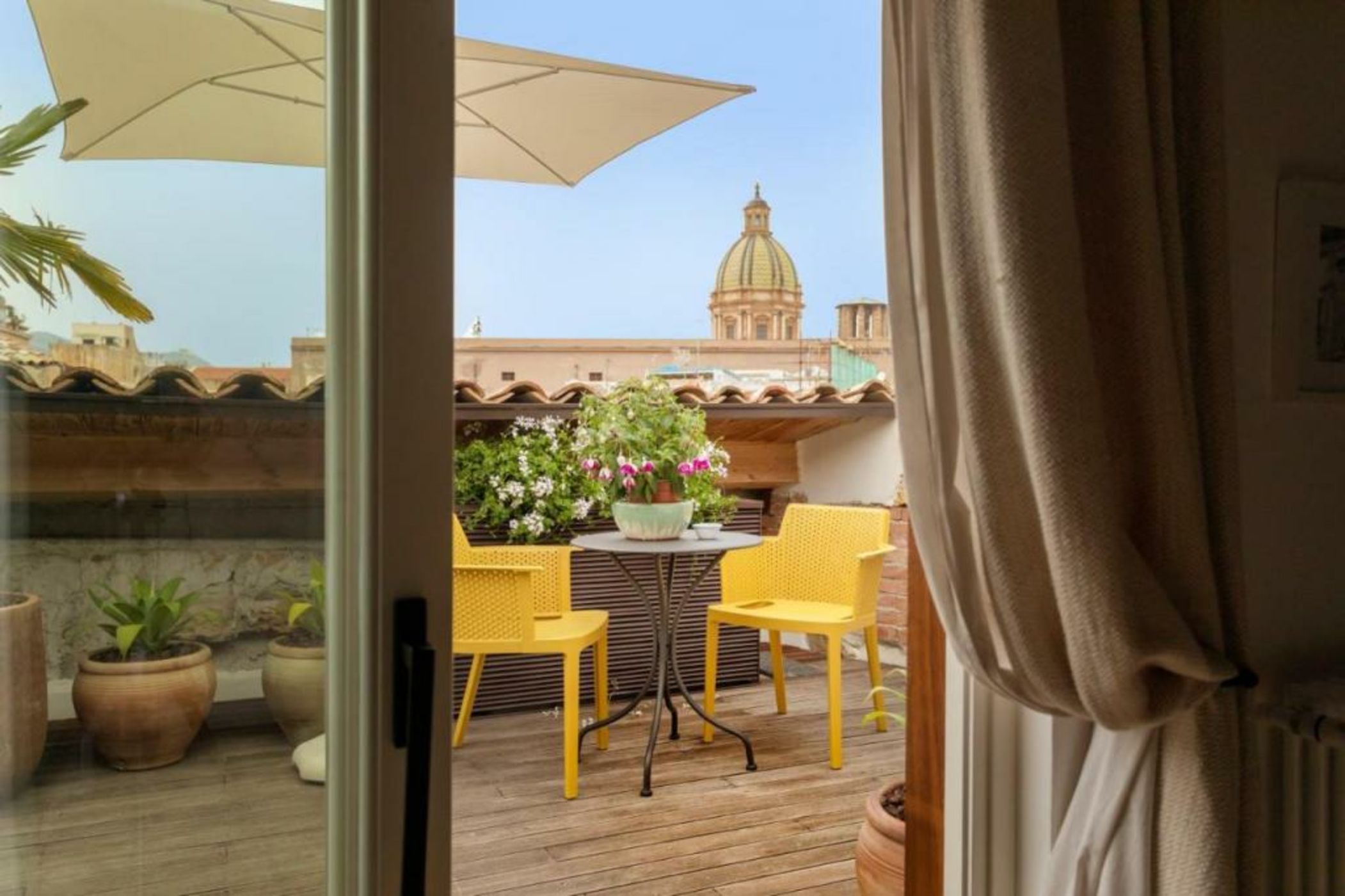 Sui Tetti di Balarm Boutique Rooms