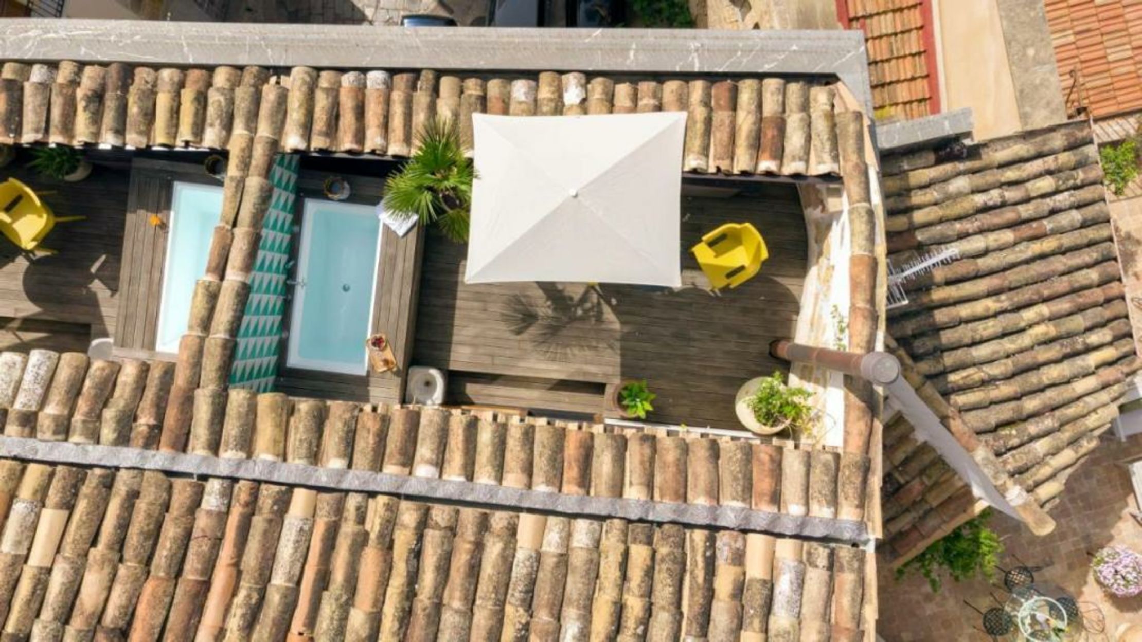 Sui Tetti di Balarm Boutique Rooms