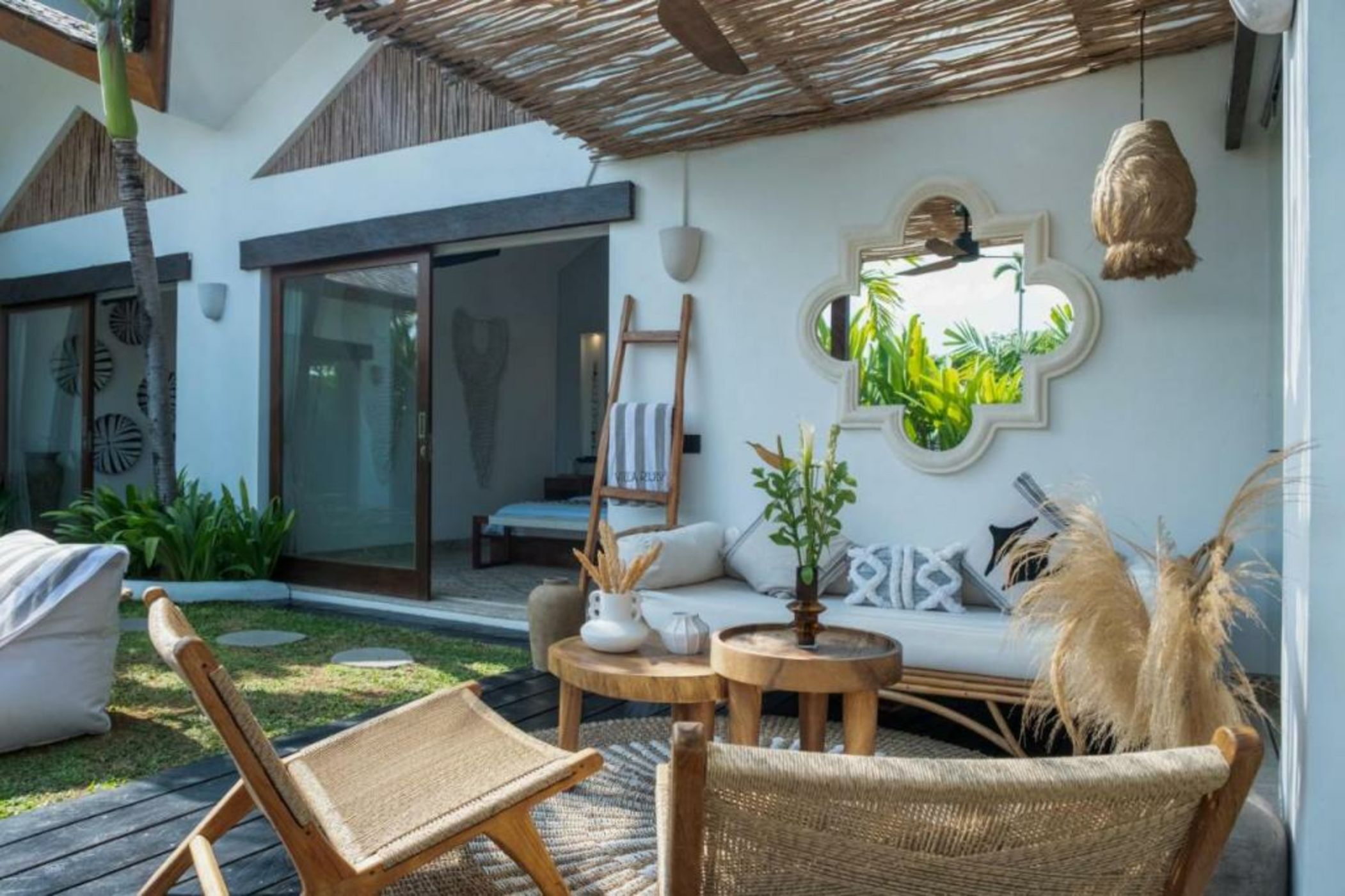 Tropical Oasis in Canggu - Villa Ruby