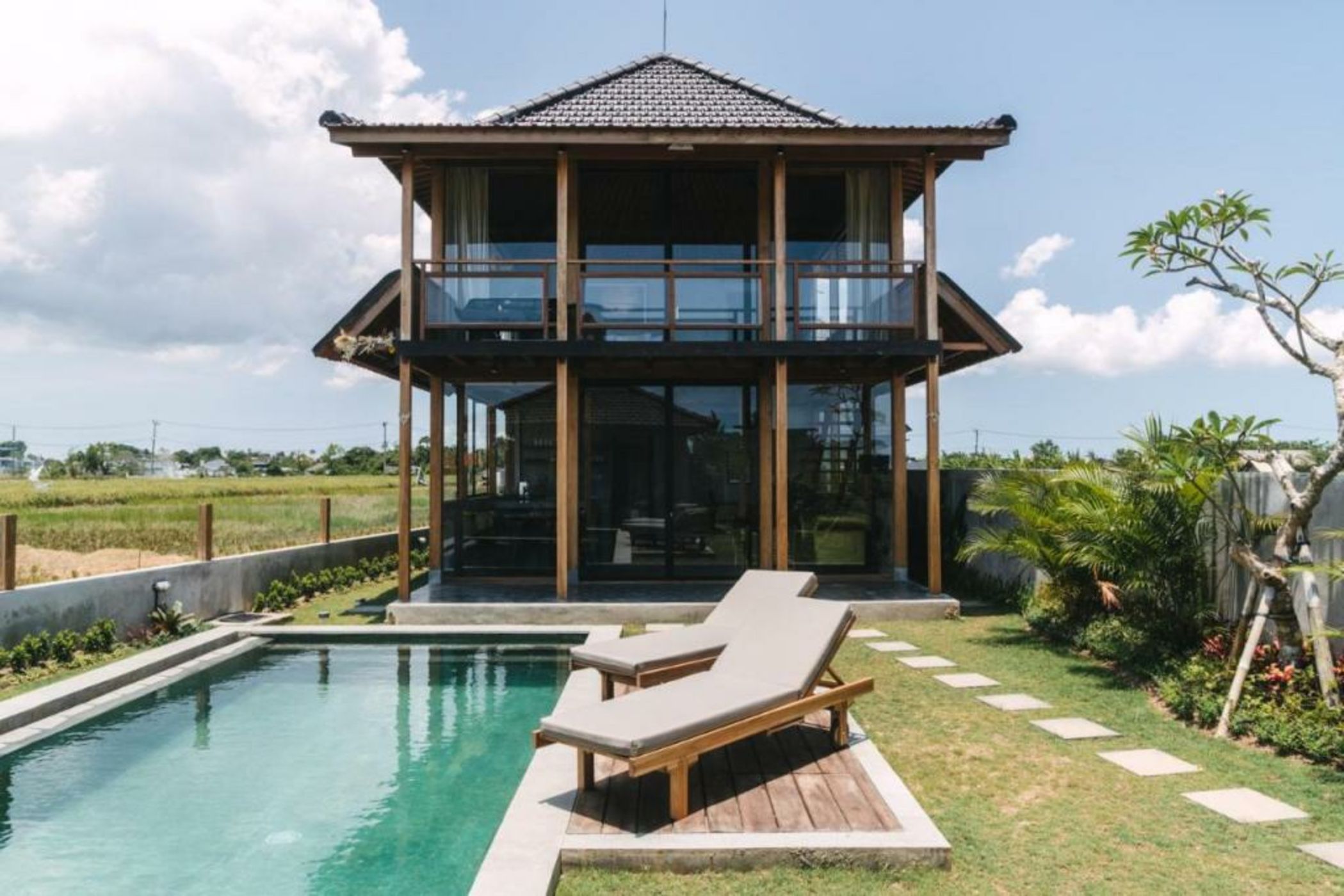 Price drop! Designer Villas in Perenenan - Beach 600M