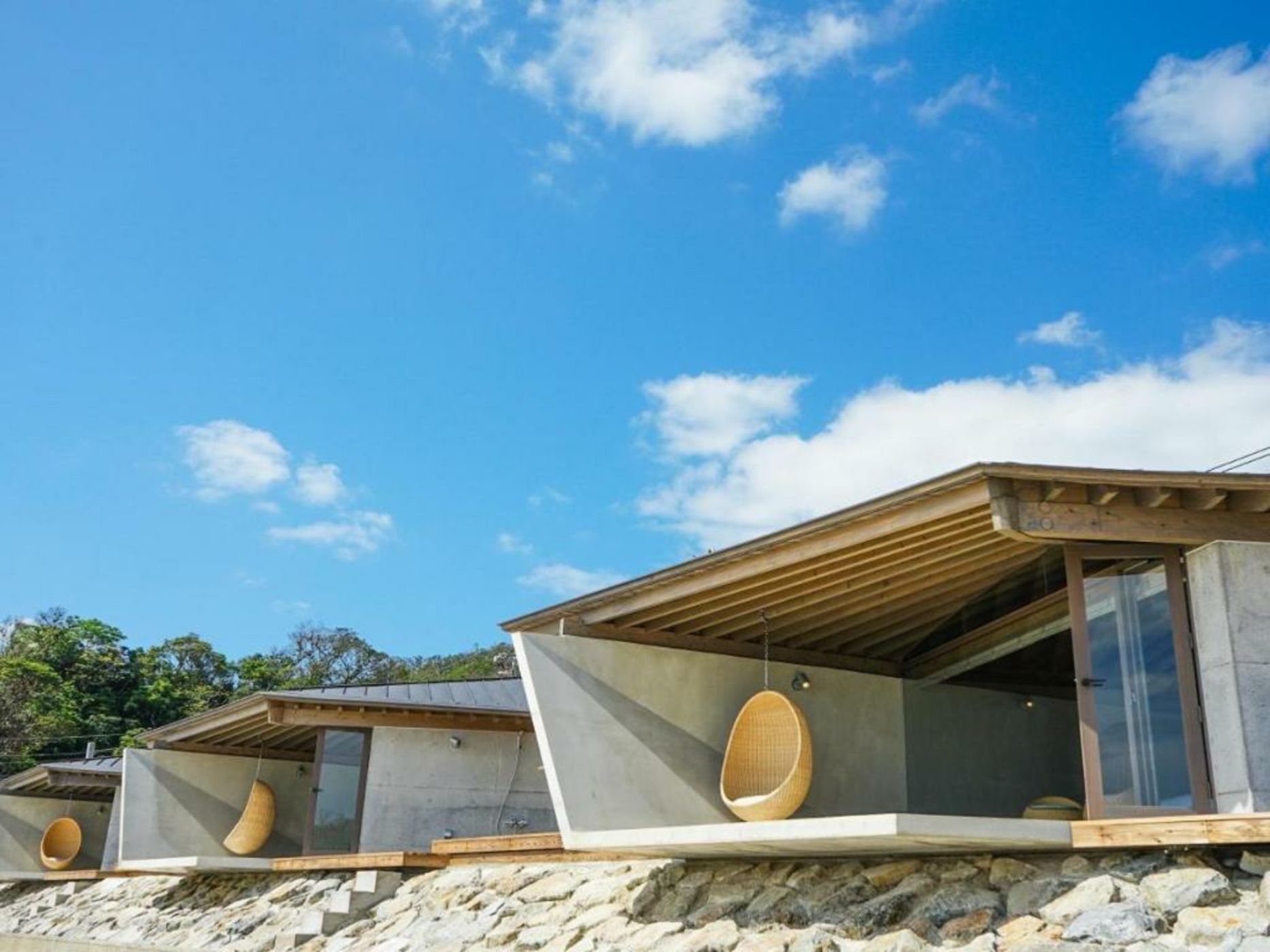 Denpaku The Beachfront MIJORA