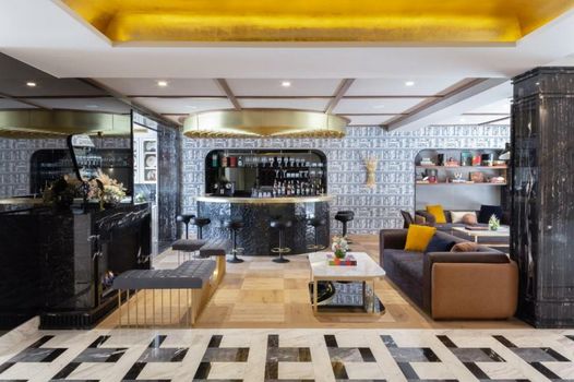 The Alest Hotel