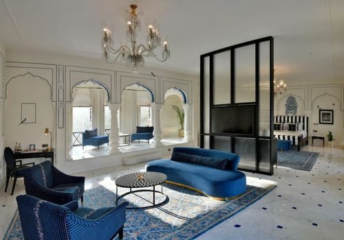 RAN BAAS The Palace