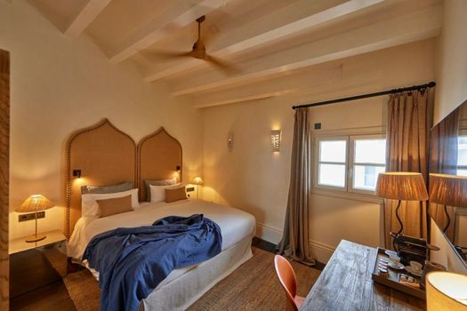 Puro Grand Hotel