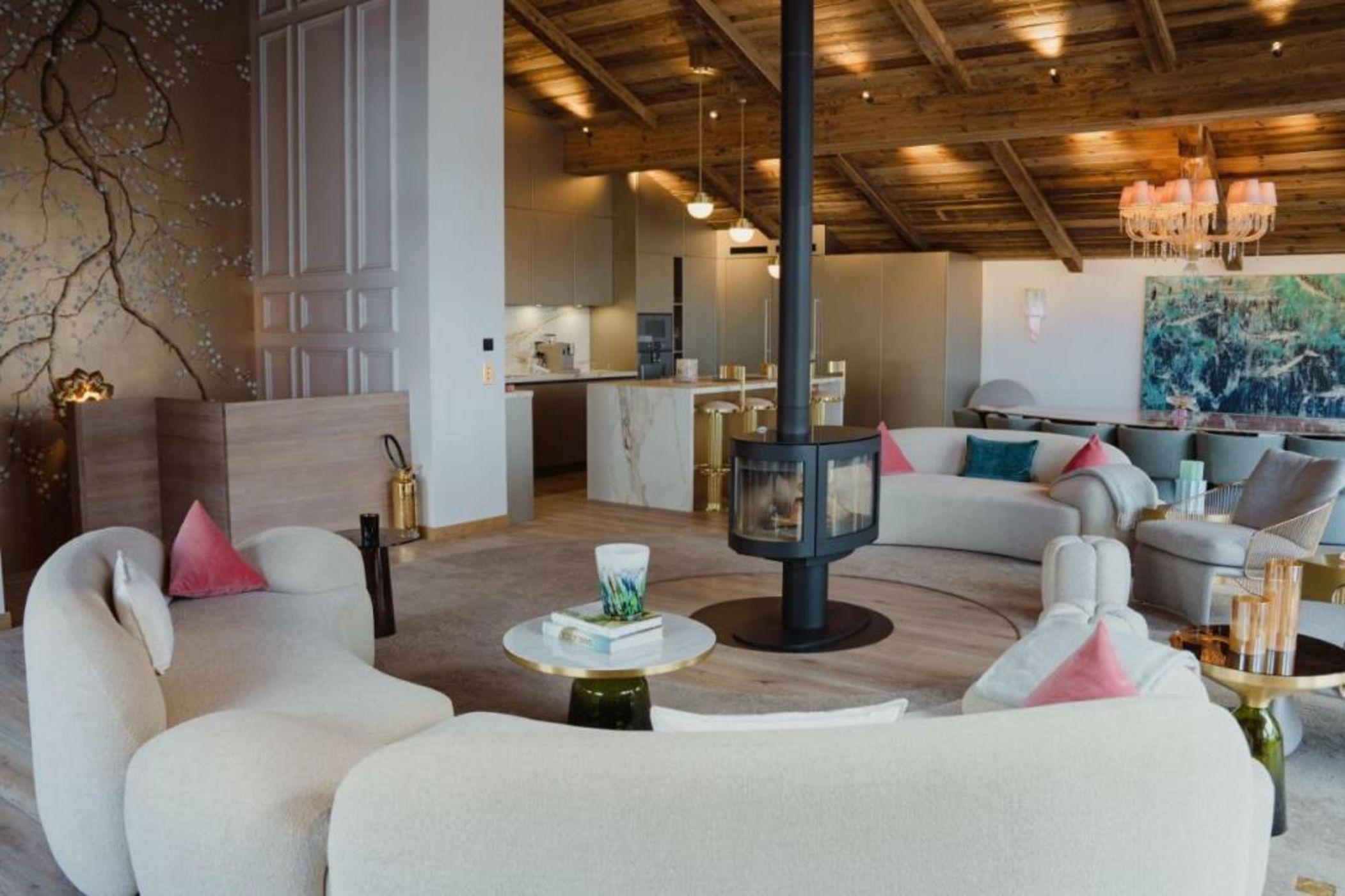 Silverstone by Alpine Resorts