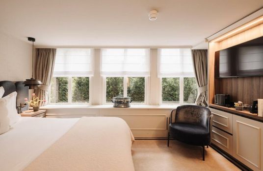Hotel 717