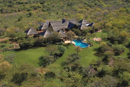 Jumeirah Thanda Safari
