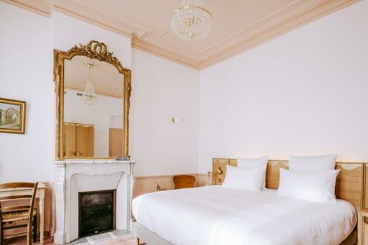Le Charmant Hôtel