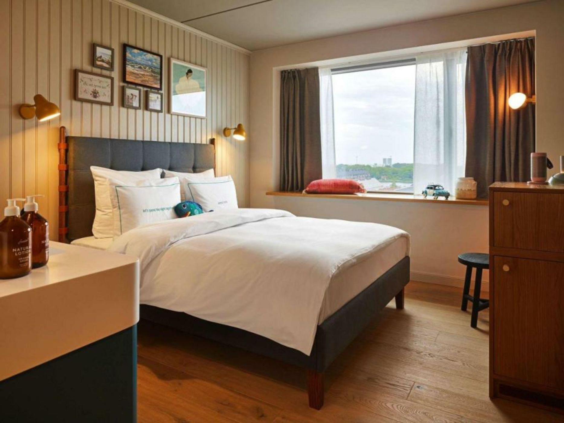 25hours Hotel Paper Island