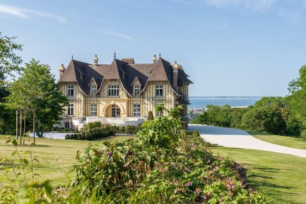 Maison Douce Époque