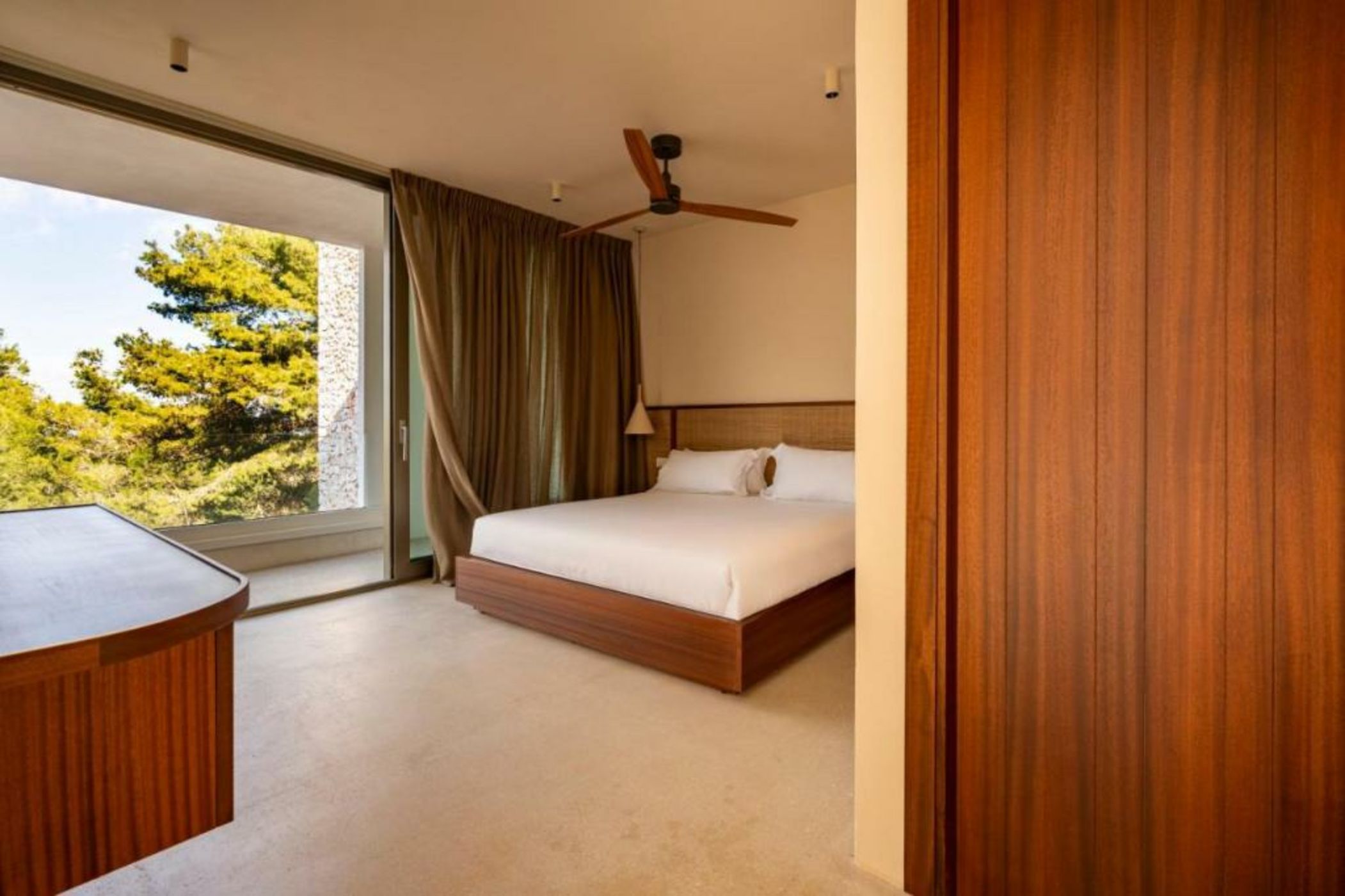 Botanico Villa & Suites