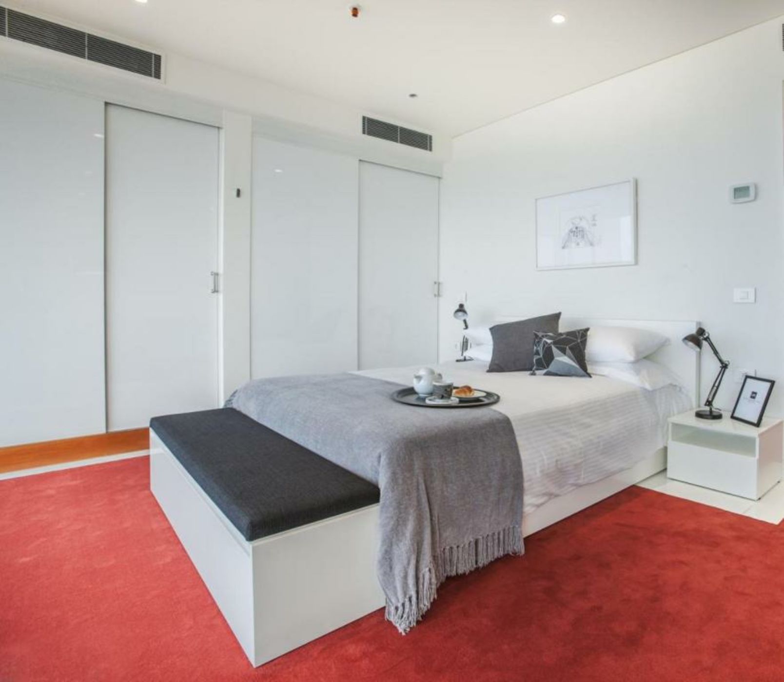 1866 Court & Suites Hotel